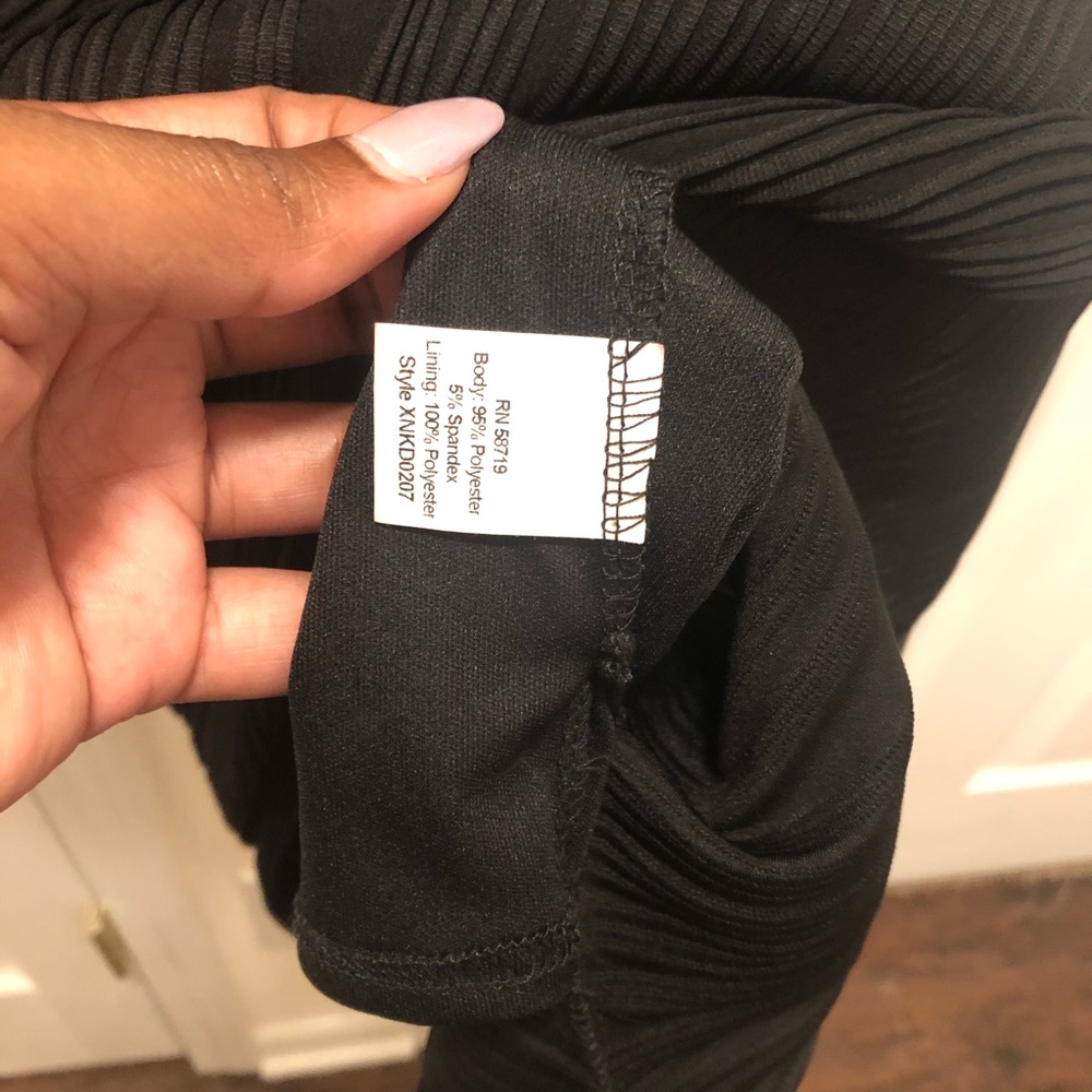 NY Collection Ribbed Black Dress - Picture 6 of 6
